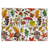 Herfst paddenstoelen, bladeren, noten en bessen op groot cadeauzakje (Achterkant)