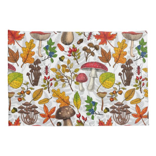 Herfst paddenstoelen, bladeren, noten en bessen op kussensloop (Achterkant-Rechts)