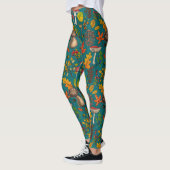 Herfst paddenstoelen, bladeren, noten en bessen op leggings (Links)