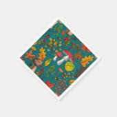 Herfst paddenstoelen, bladeren, noten en bessen op servet (Hoek)