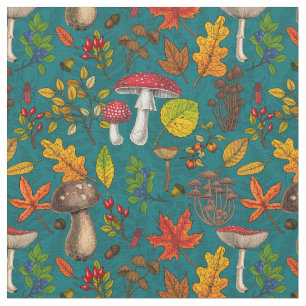 Herfst paddenstoelen, bladeren, noten en bessen op stof