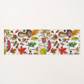 Herfst paddenstoelen, bladeren, noten en bessen op yogamat (Voorkant (horizontaal))