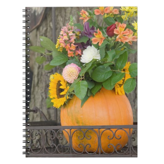 Herfst Pompoen Boeket Notitieboek (Voorkant)