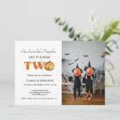 Herfst pompoen herfst Twins 2e verjaardagsfeestje  Kaart (Staand voorkant)