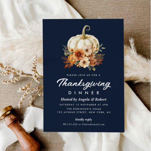 herfst pompoen marineblauwe thanksgiving diner kaart
