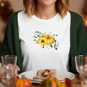 Herfst pompoen, zonnebloemen en groen t-shirt