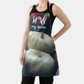 Herfst pompoenen in een rustieke tuin schort (Insitu)