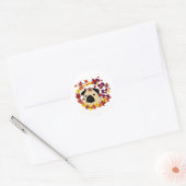 Herfst Pug met bladeren, pompoenen en zonnebloemen Ronde Sticker (Envelop)