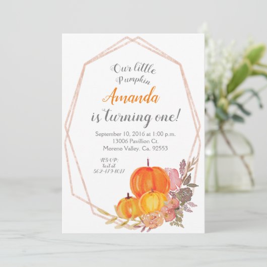 Herfst Pumpkin 3e verjaardag Uitnodiging (Staand voorkant)