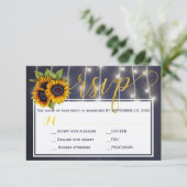 Herfst roestig navy zonnebloemen bruiloft script r RSVP kaartje (Staand voorkant)