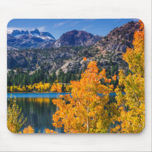 Herfst rond June Lake, Californië Muismat