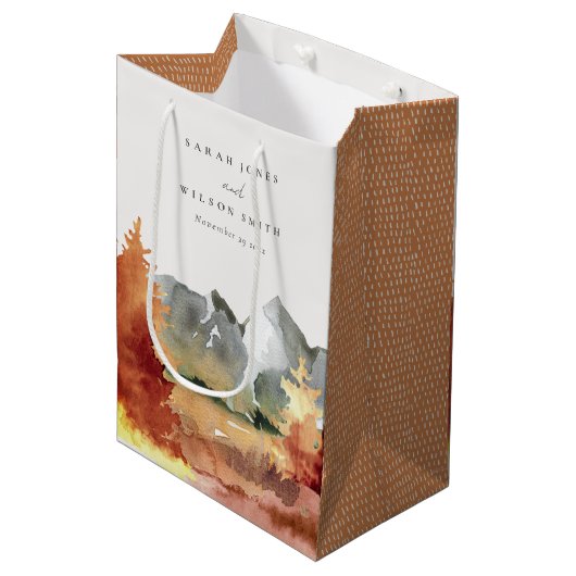 Herfst Rust Oranje Mountain Trees Foliage Wedding Medium Cadeauzakje (Voorkant Gekanteld)