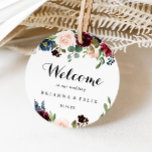 Herfst Rustic Burgundy Calligraphy Wedding Welcome Vierkante Sticker<br><div class="desc">Deze herfst rustieke bourgondische kalligrafie bruiloft welkom vierkante sticker is ideaal voor een moderne bruiloft. Het ontwerp is voorzien van bordeaux,  rode,  marine,  blauwe en blush stralende en sierlijke handbeschilderde bloemen,  inspirerende natuurlijke schoonheid. Deze labels zijn perfect voor hotelgasten welkomsttassen en bestemmingsbruiloften.</div>