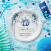 Herfst stoffige blauw en gouden pompoen bloemen bo papieren bordje (Feest)