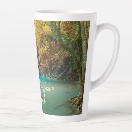 Herfst Uitzicht van Erawan Waterfall Thailand Latte Mok (Rechts)