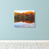 herfst van het marthalerpark en reflecties in vijv canvas afdruk (Insitu (Houten vloer))