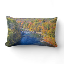 Herfst verlaat Flanking Clear River