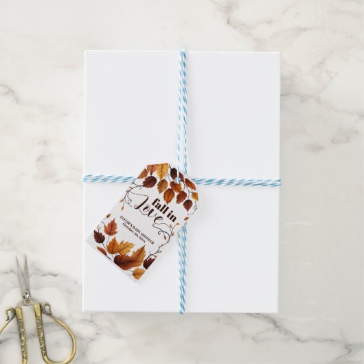 Herfst verliefd op herfstbladeren Baby shower Cadeaulabel (Met Touw)