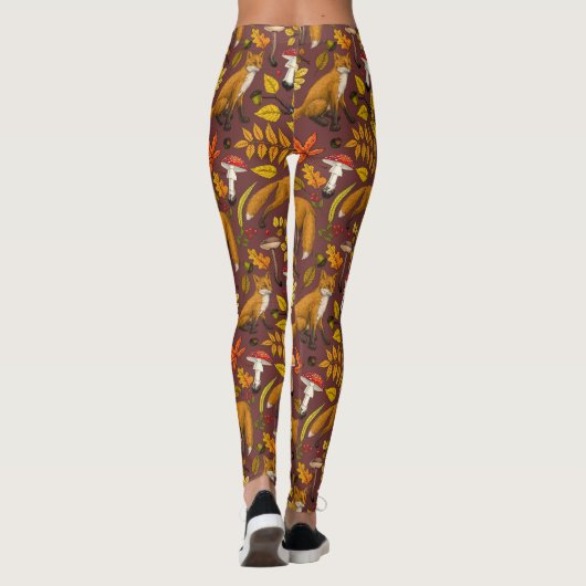 Herfst vossen op chocoladebruin leggings (Achterkant)