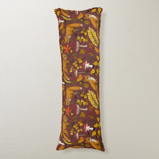 Herfst vossen op chocoladebruin lichaamskussen (Voorkant Verticaal)