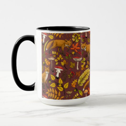 Herfst vossen op chocoladebruin mok (Links)