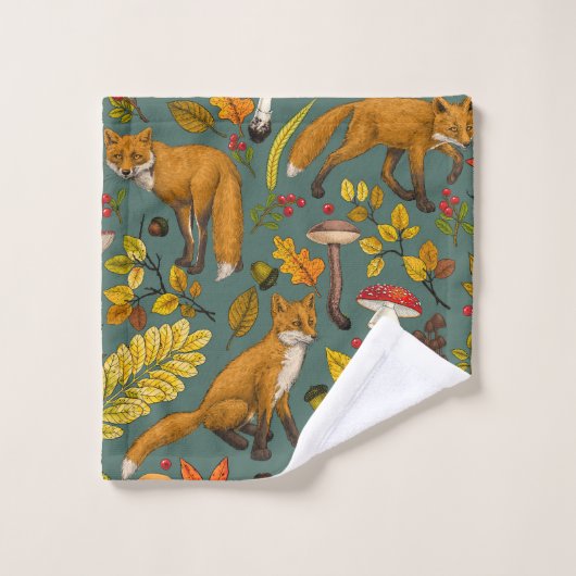 Herfst vossen op pijnboomgroen bad handdoek (Wasdoekje)