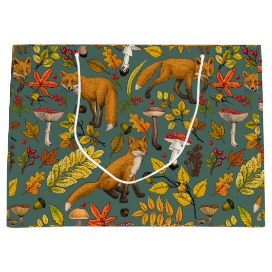 Herfst vossen op pijnboomgroen groot cadeauzakje (Voorkant)