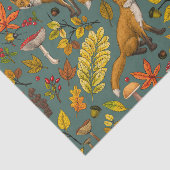 Herfst vossen op pijnboomgroen tissuepapier (Detail)