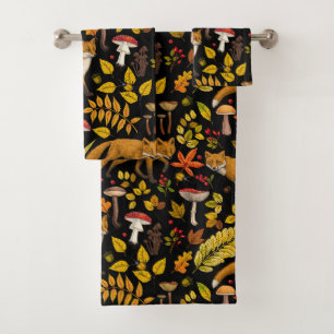 Herfst vossen op zwart bad handdoek