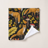 Herfst vossen op zwart bad handdoek (Wasdoekje)