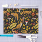 Herfst vossen op zwart tissuepapier (Craft)