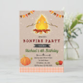 Herfst vreugdevuur feestuitnodiging kaart (Staand voorkant)