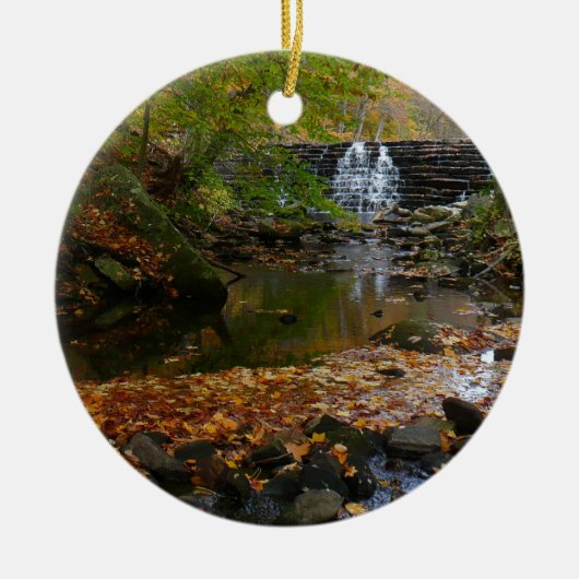 Herfst Waterfall en Creek Pennsylvania Natuur Keramisch Ornament (Voorkant)