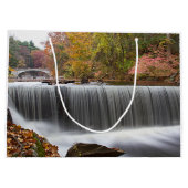 Herfst Waterval bij Vanderbuilt Large Cadeautasje (Achterkant)