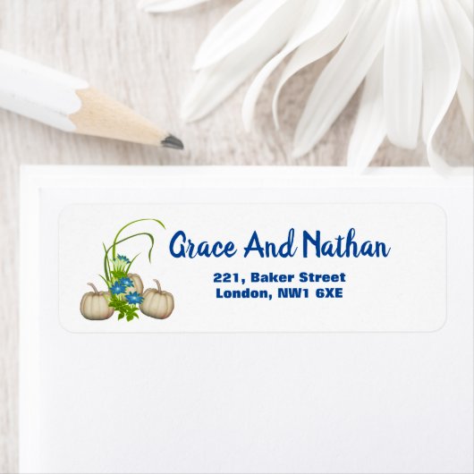 Herfst White Pumpkins Rustic Art Blue Floral Etiket (Insitu)