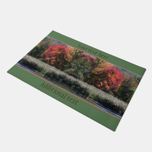 Herfst wordt afgebroken aan een speciaal uitgerust deurmat (Schuin)