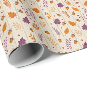 Herfstblad-cadeauverpakking in zachte lavendel en cadeaupapier