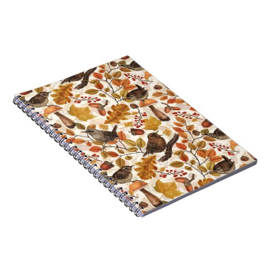 Herfstbladeren, bessen, paddenstoelen en winterkon notitieboek (Rechterzijde)