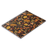 Herfstbladeren, bessen, paddenstoelen en winterkon notitieboek (Linkerzijde)