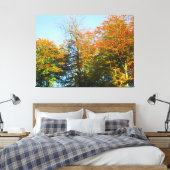 Herfstbladeren & Blauwe Luchten - Canvas Afdruk (Insitu (Slaapkamer))