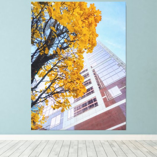 Herfstbladeren en wolkenkrabber canvas afdruk (Insitu (Houten vloer))