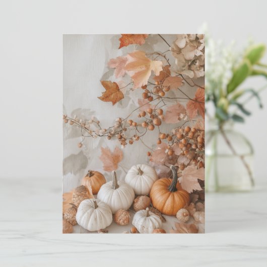 Herfstbladeren & Kleine Mouwen | Gezellige Herfst Kaart (Staand voorkant)