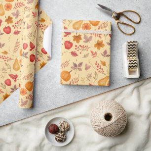 Herfstbladeren, pompoenen en gezellige seizoensgeb cadeaupapier