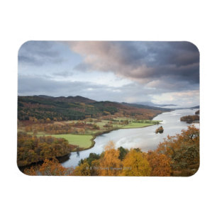 Herfstbomen en Loch Faskally, Pitlochry Magneet
