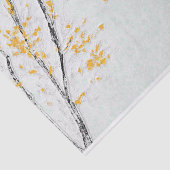 Herfstboomtakken met gele herfstbladeren tissuepapier (Detail)