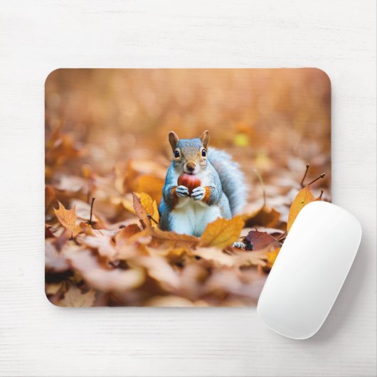 Herfsteekhoorn met eikel muismat (Met muis)