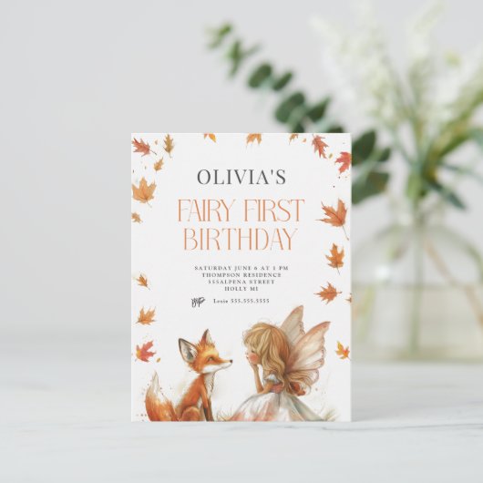 Herfstelf eerste verjaardagsuitnodiging met een vo briefkaart (Staand voorkant)