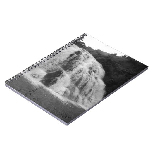 Herfsten van zwarte en witte orthode notitieboek (Linkerzijde)