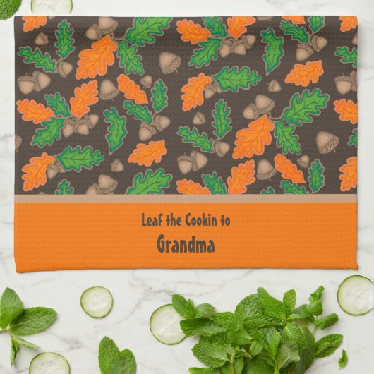 Herfstgroen en Sinaasappel bladeren eikels handdoe Theedoek (Gevouwen)