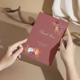 Herfstige pompoen huwelijksbloemen in landelijke s bedankkaart